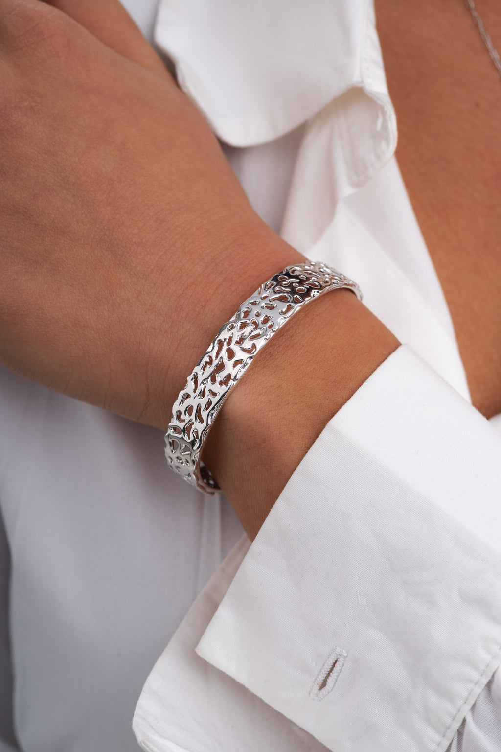 Root Network Cuff
